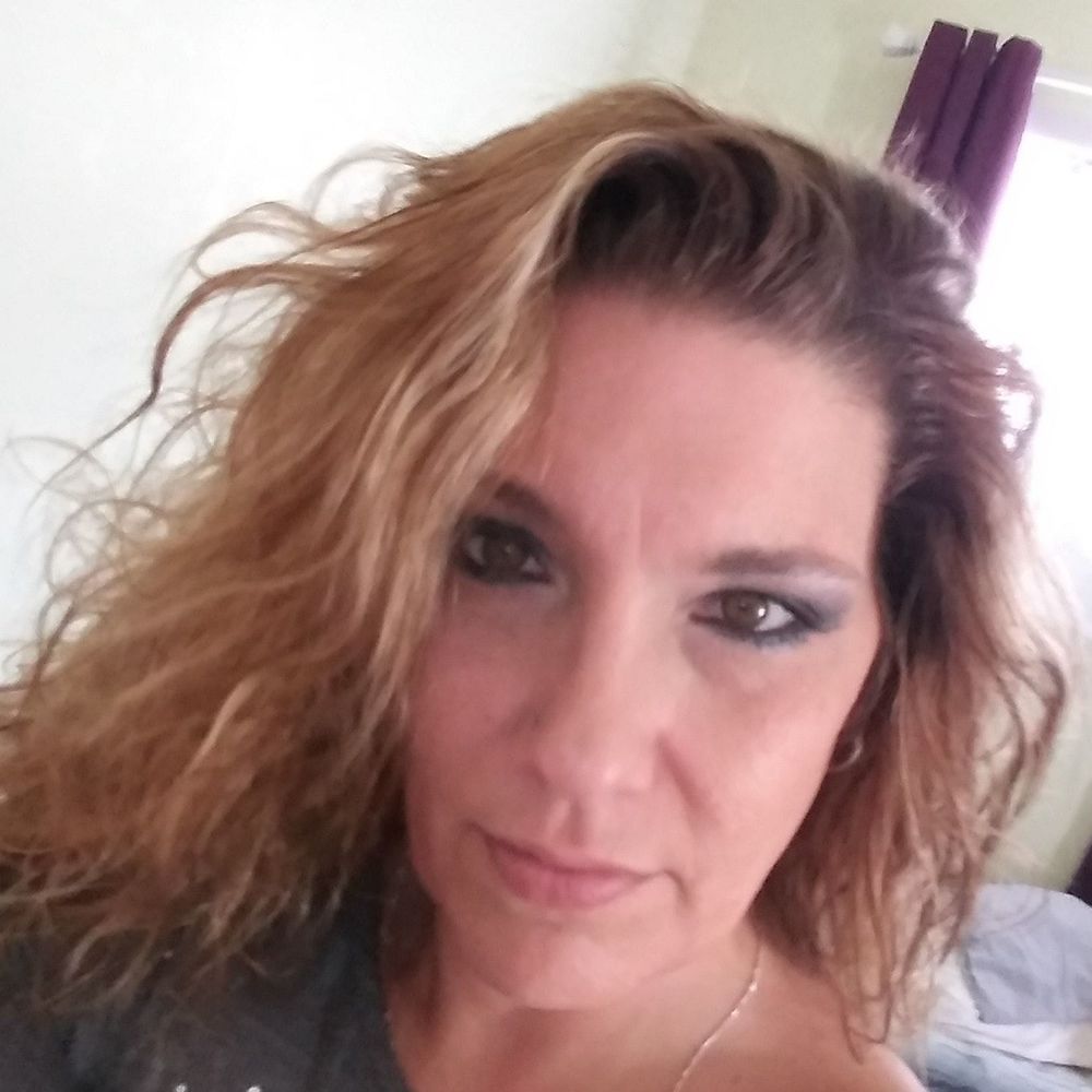 Meet your Posher, Stacy